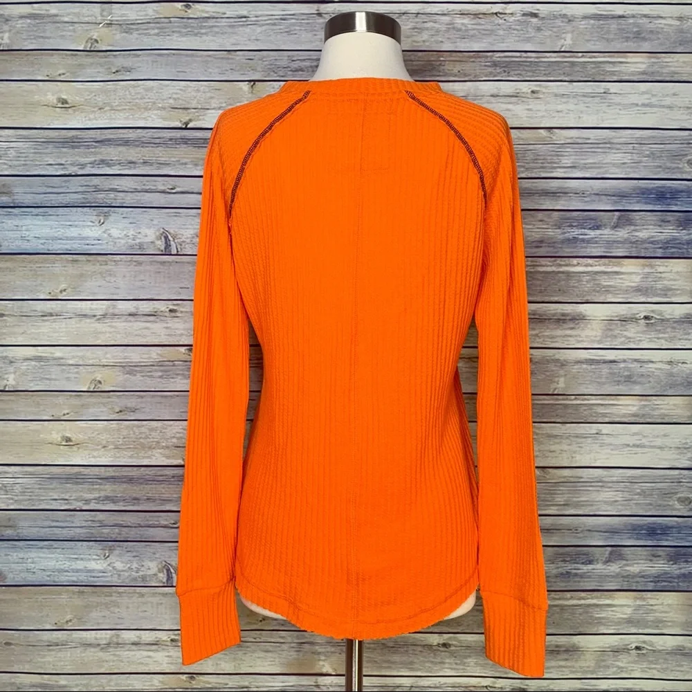 NWOT Ladies Broncos LS and Duffle Set - Picture 3 of 12